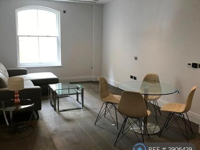 Apartment for rent in Blackfriars, Lyons