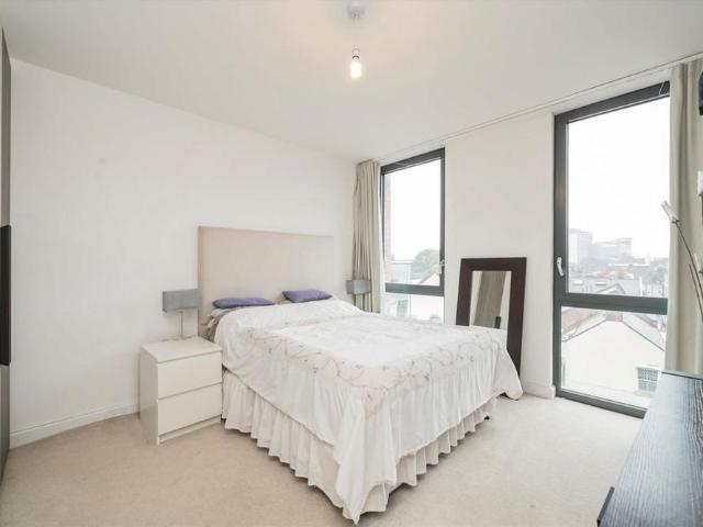 Apartment for rent in London Borough of Hounslow, Greater London