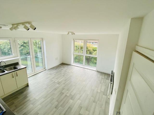 Apartment for rent in Monks Orchard, Kent