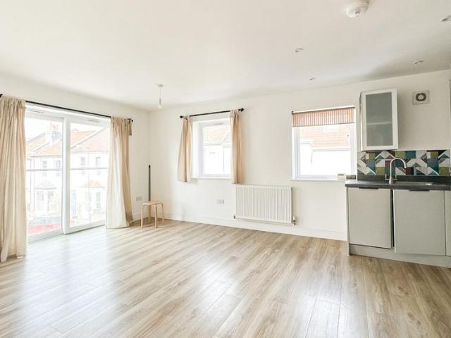 Apartment for rent in Redcliffe, Feckenham