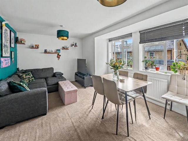 Apartment for rent in Milton, Alton Barnes