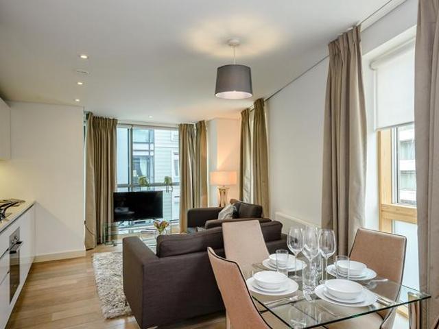 Flat for rent in Paddington, Greater London