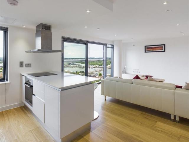 Apartment for rent in Midanbury, City Of Southampton