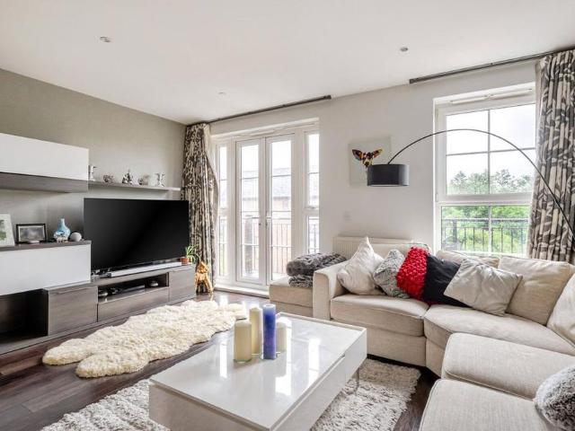 Apartment for rent in Westfield, Woking