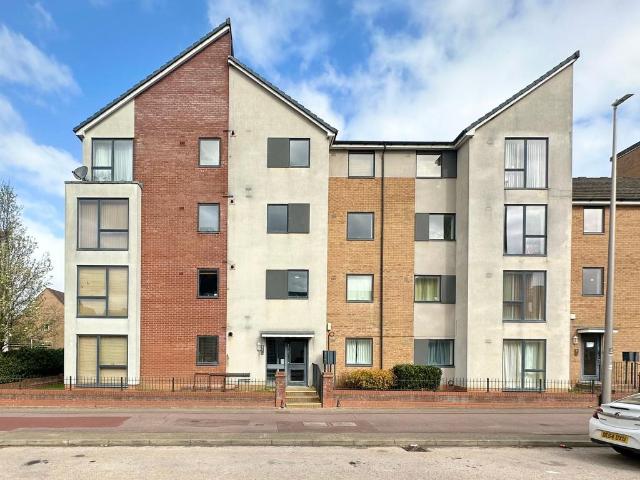 Flat for rent in Broughton Gate, Monkston Park