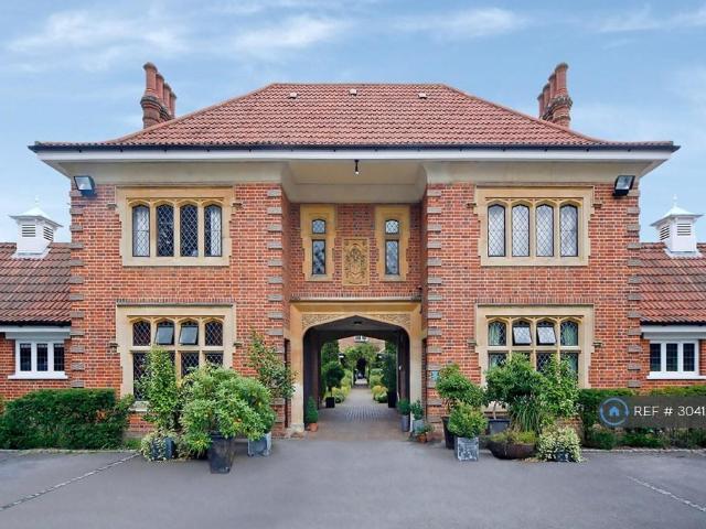 Flat for rent in Winkfield