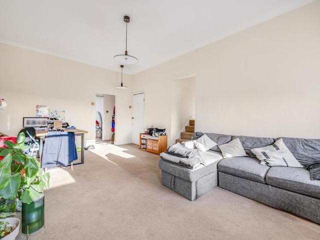 Apartment for rent in Muswell Hill, Greater London