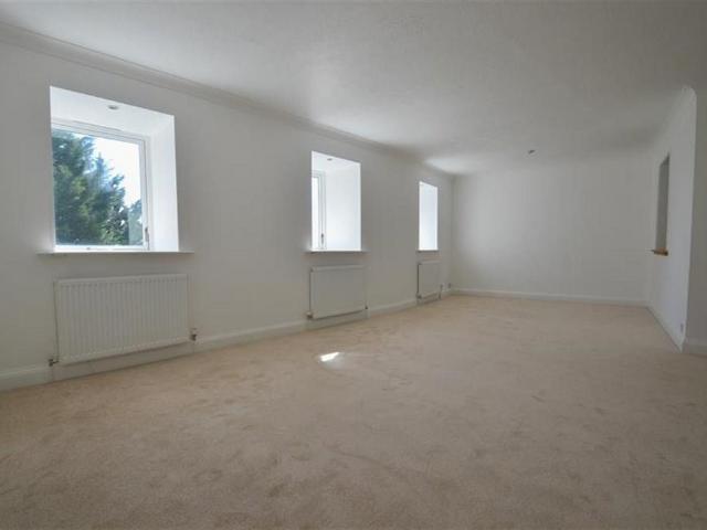 Flat for rent in Marehill, Horsham