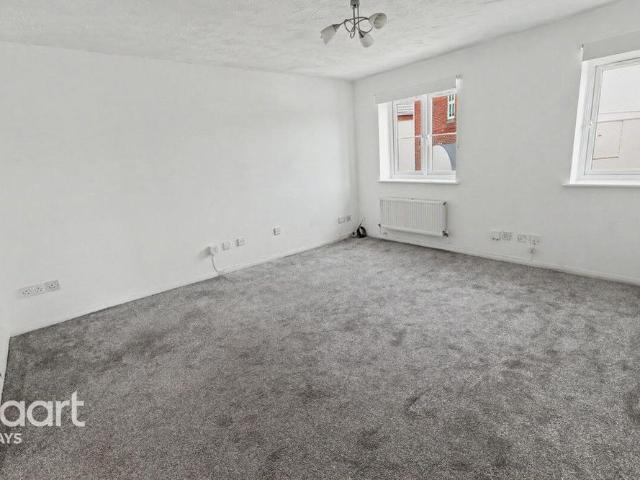 Apartment for rent in Grays, Essex