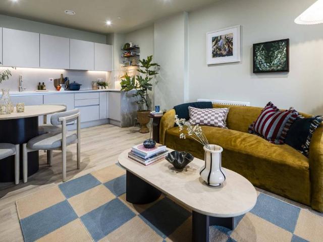 Flat for rent in Hayes, Greater London
