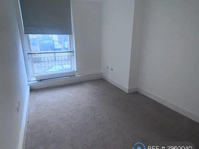 Flat for rent in Little Germany, West Yorkshire