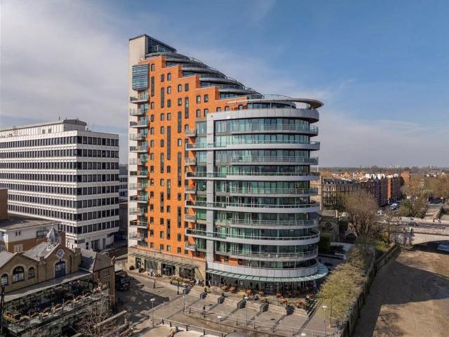 Apartment for rent in Putney, Greater London