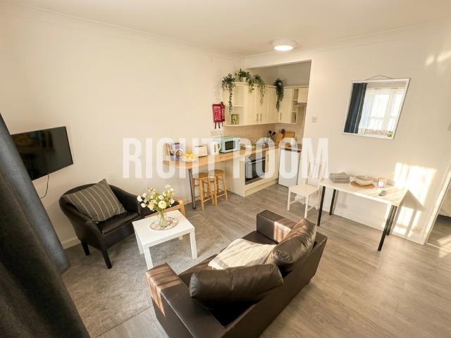 Apartment for rent in The Polygon, City Of Southampton
