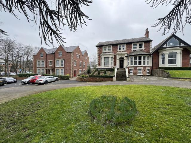 Flat for rent in Chapeltown, West Yorkshire
