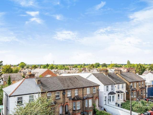 Apartment for rent in Slough