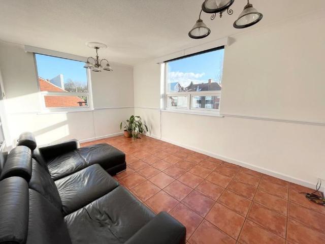 Apartment for rent in Kexbrough, Barnsley