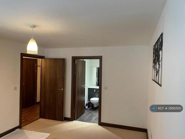 Flat for rent in West Drayton, Greater London