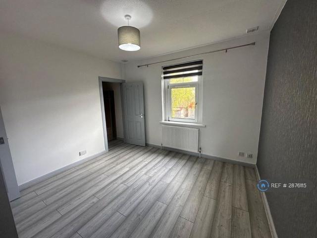 Apartment for rent in Watsonville, Motherwell