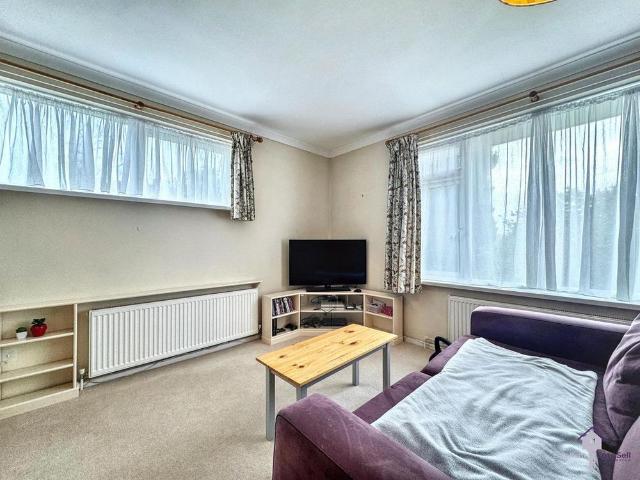 Apartment for rent in Hiltingbury, Eastleigh