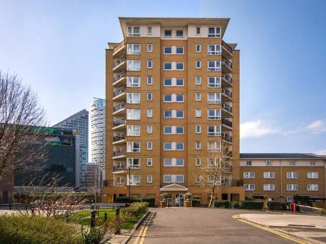 Flat for rent in Virginia Quay, Blackwall