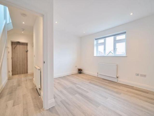 Apartment for rent in London Borough of Croydon, Greater London