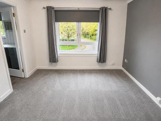 Apartment for rent in Hamilton, Scotland