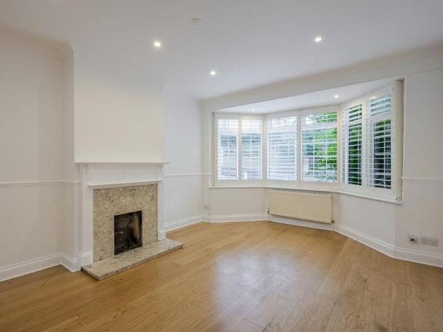Apartment for rent in Warley, Brentwood