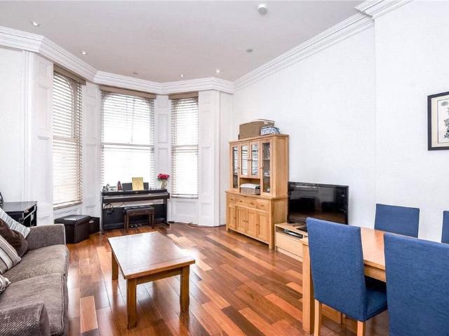 Apartment for rent in Royal Borough of Kensington and Chelsea, Greater London