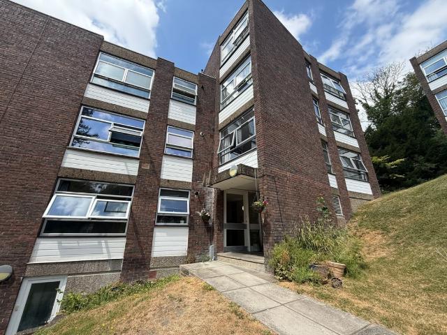 Apartment for rent in Hillview, Surrey