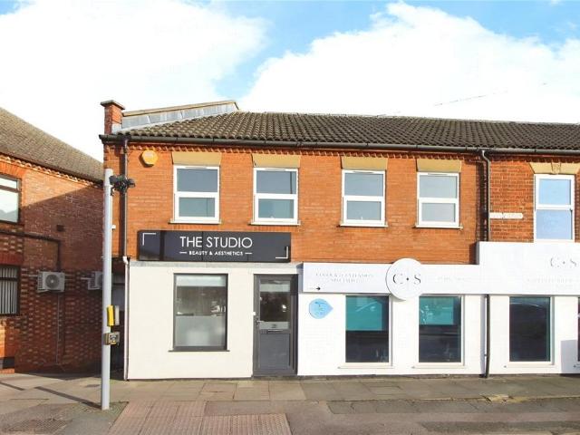 Flat for rent in Bedford