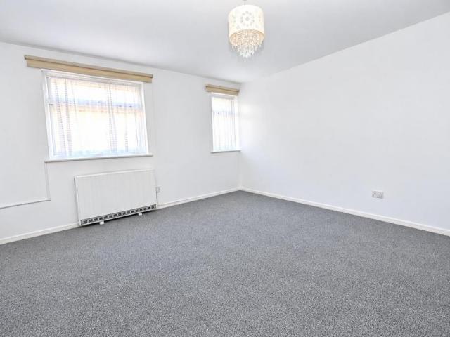 Apartment for rent in Meads, Eastbourne