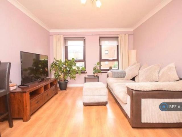 Apartment for rent in Whitehill, Hamilton