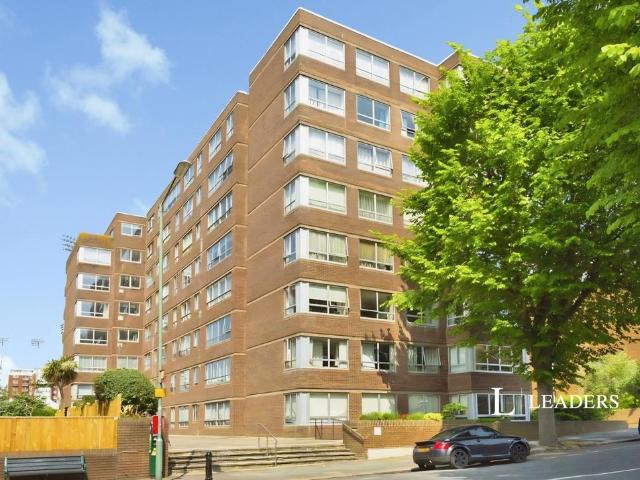 Flat for rent in Brunswick
