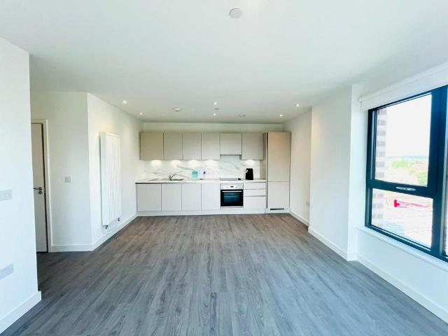 Flat for rent in Preston, Greater London