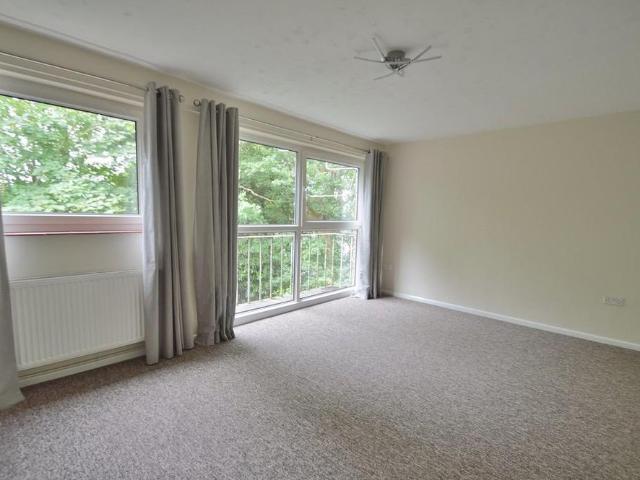 Apartment for rent in Helford, Hampshire