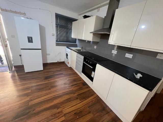 Flat for rent in Greater London