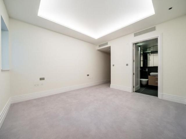 Apartment for rent in Bayswater, Greater London