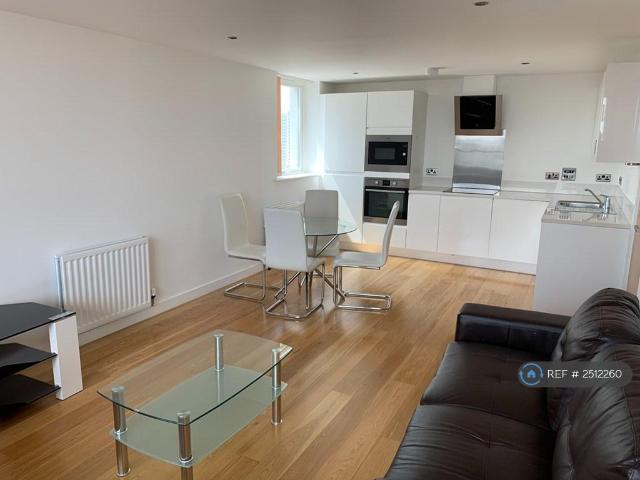Flat for rent in Bromley-by-Bow, Bow