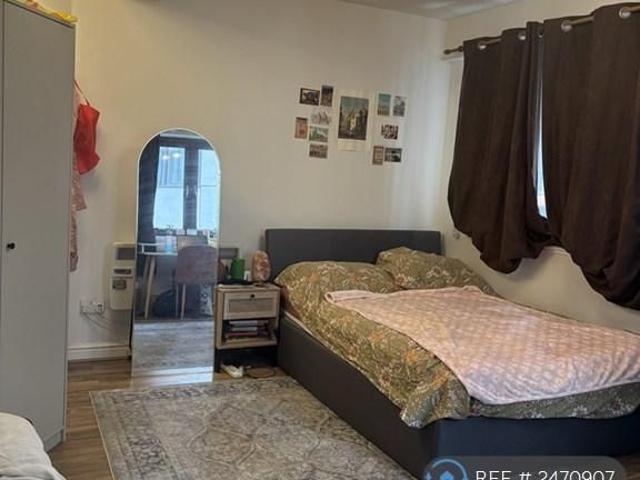 Apartment for rent in City Centre, Georgia