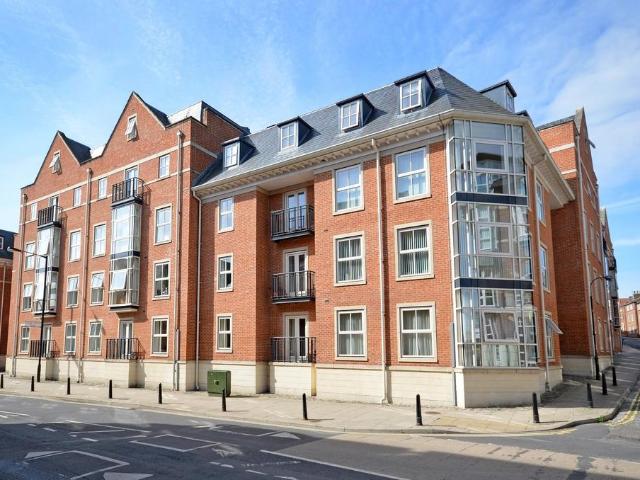 Flat for rent in Clementhorpe, York