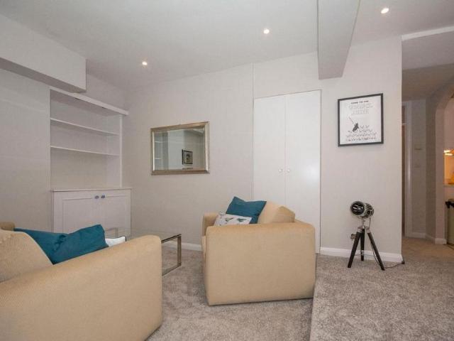 Apartment for rent in London Borough of Wandsworth, Greater London