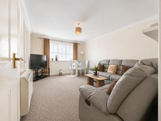 Apartment for rent in Cressex, Buckinghamshire
