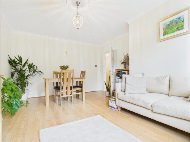 Apartment for rent in Low Harrogate, Harrogate