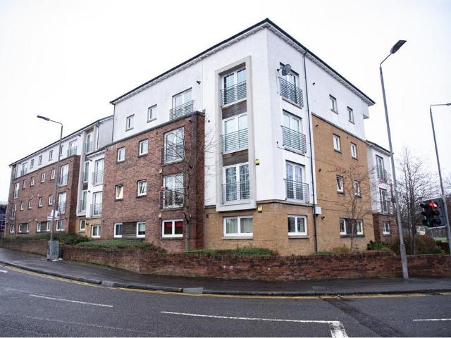 Flat for rent in Haghill, Scotland