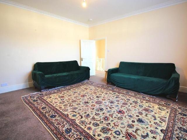 Apartment for rent in Alperton, Greater London