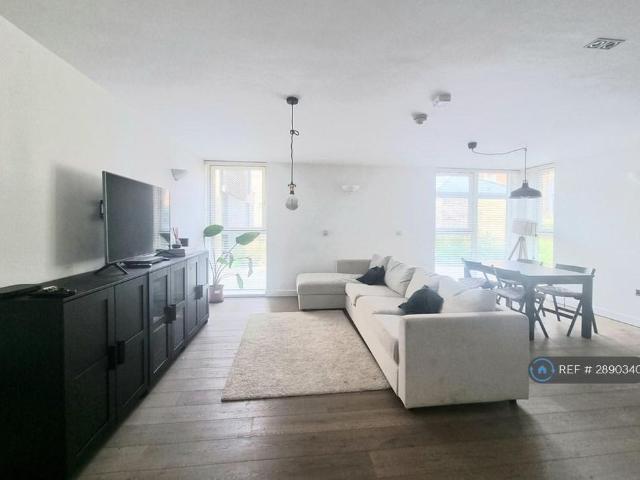 Apartment for rent in Shooters Hill, Greater London