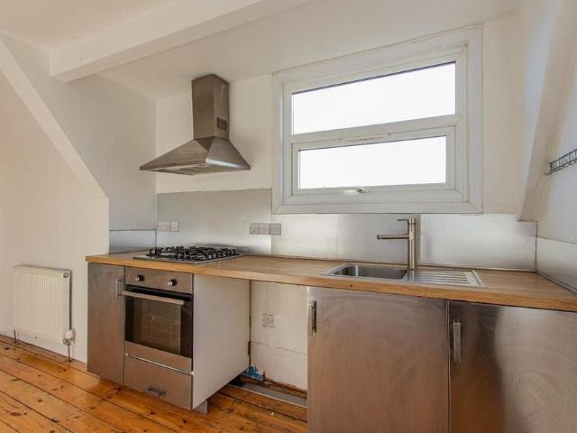 Apartment for rent in Stow Hill, Wales