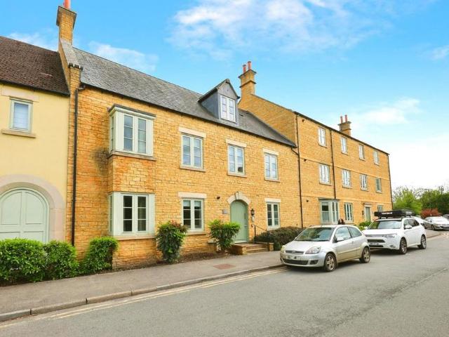 Apartment for rent in Draycott, Fossebridge