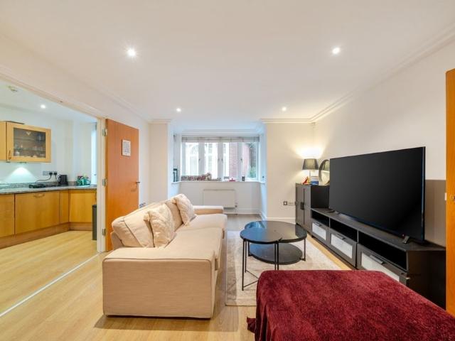 Apartment for rent in Cat Hill, Isle Of Man