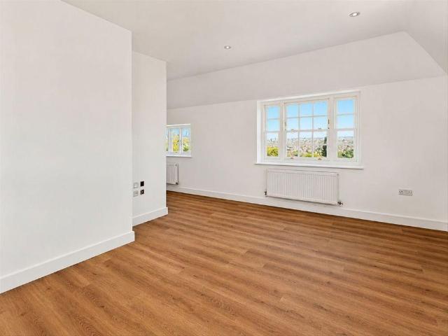 Apartment for rent in Muswell Hill, Greater London